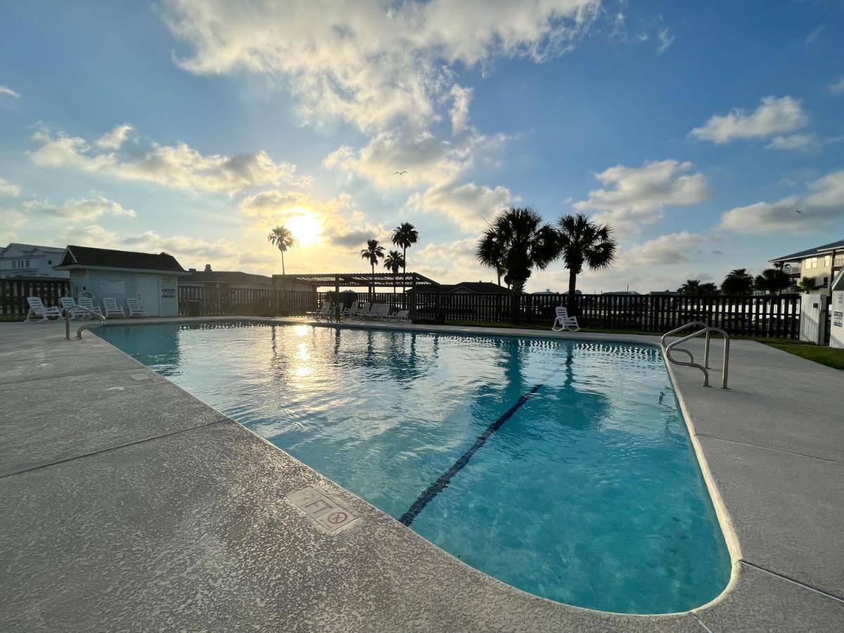 Rockport Waterfront Condo With A View Exteriér fotografie